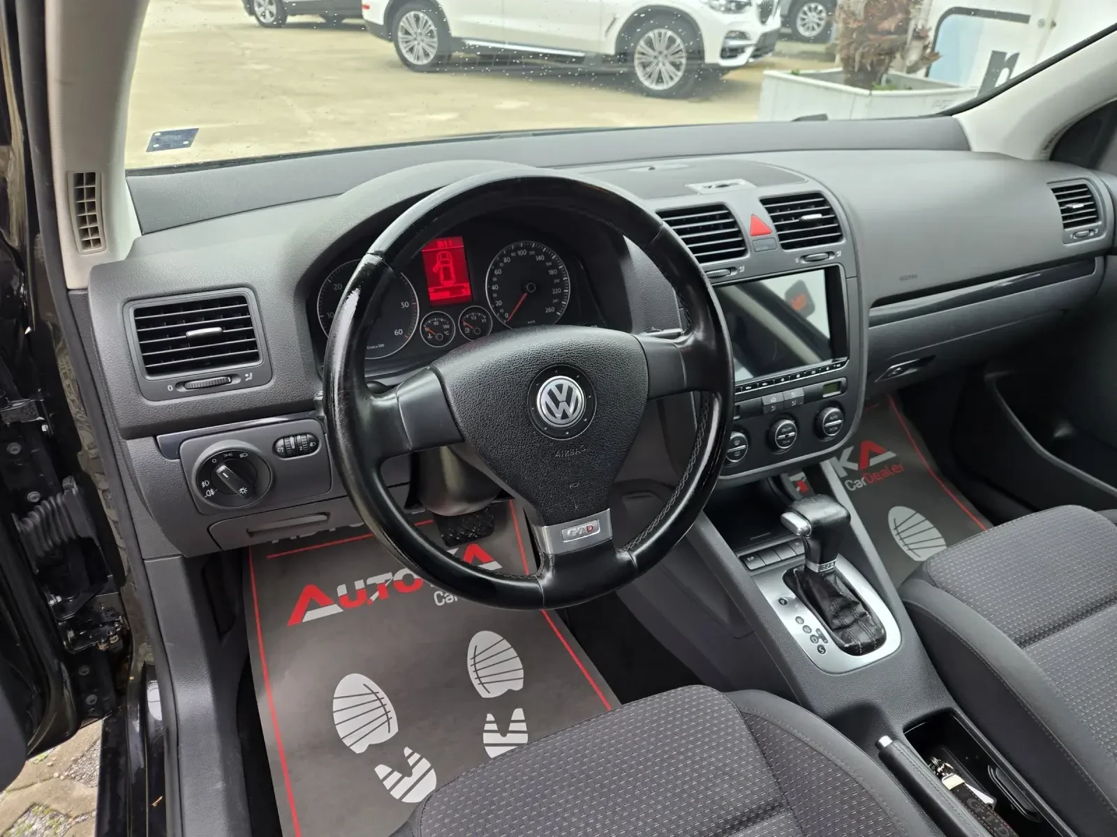 VW Golf 2.0TDI-170кс= АВТОМАТ= GTD= NAVI - изображение 8