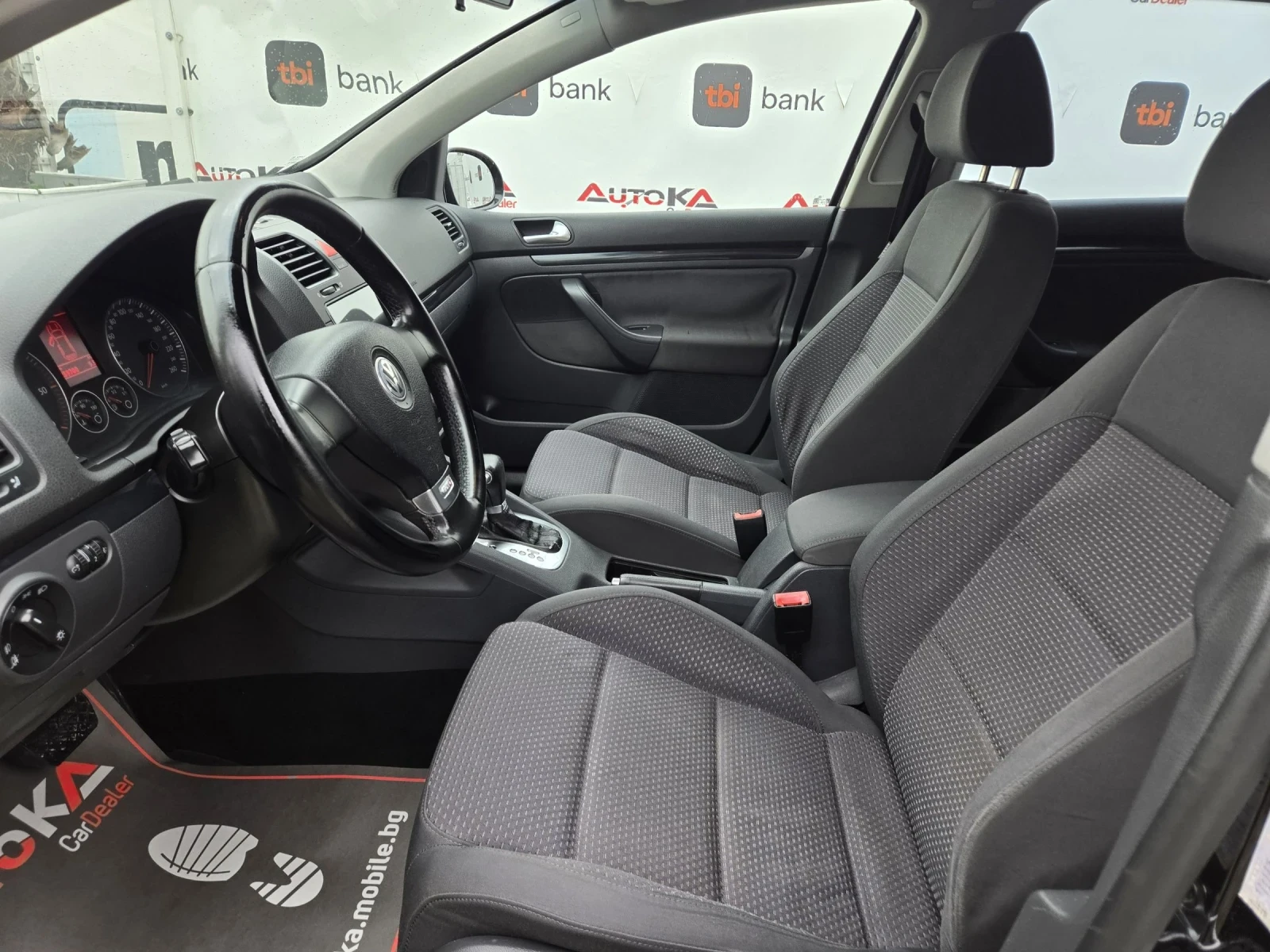 VW Golf 2.0TDI-170кс= АВТОМАТ= GTD= NAVI - изображение 7