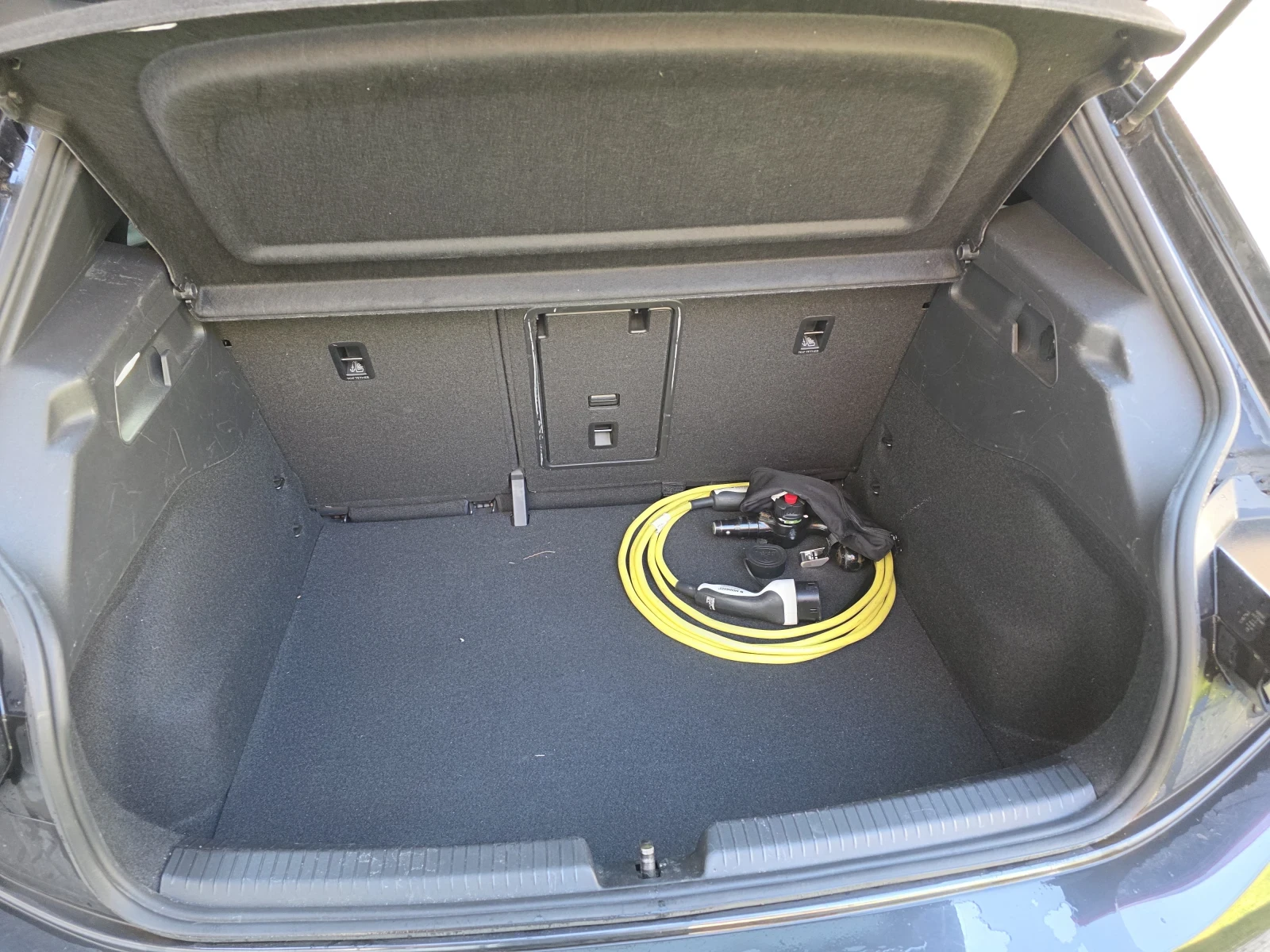 VW ID.3, снимка 11 - Автомобили и джипове - 53866046