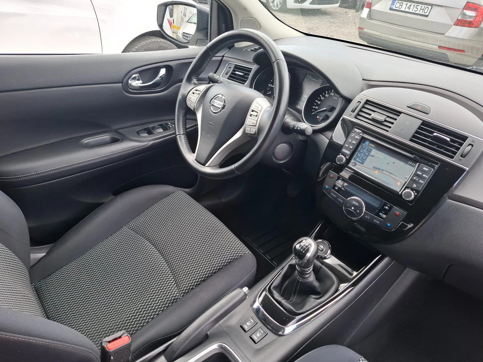 Nissan Pulsar 1.2i NAVI * KAMERA-360 * KEYLESS * , снимка 11 - Автомобили и джипове - 53950732