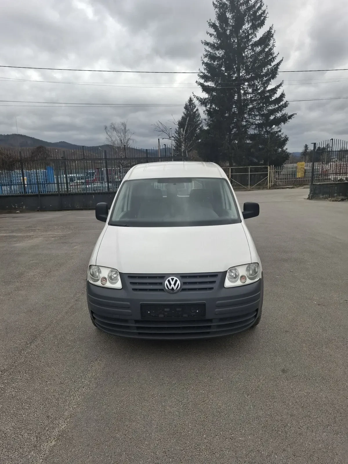 VW Caddy 2.0i 109к.с ECOFUEL MAXI, снимка 3 - Автомобили и джипове - 53953212