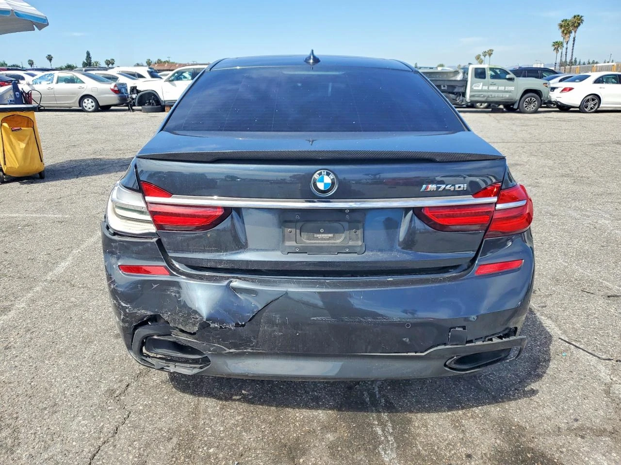 BMW 740 M* SPORT* 360КАМЕРА* LANE* ASSIST* 360КАМЕРА* , снимка 6 - Автомобили и джипове - 54150581