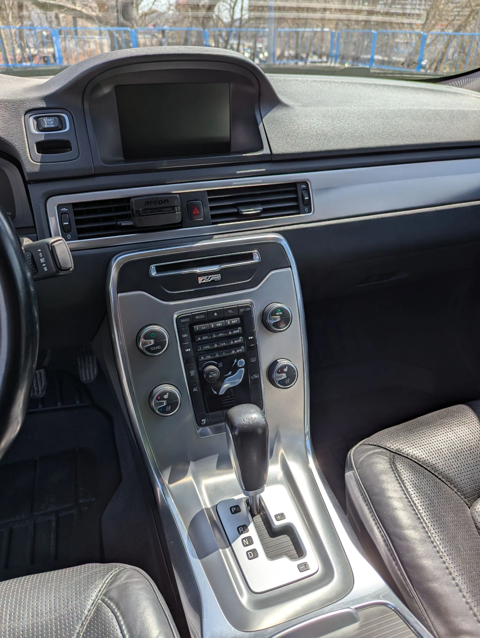 Volvo S80 2.4 D5, снимка 8 - Автомобили и джипове - 54183917