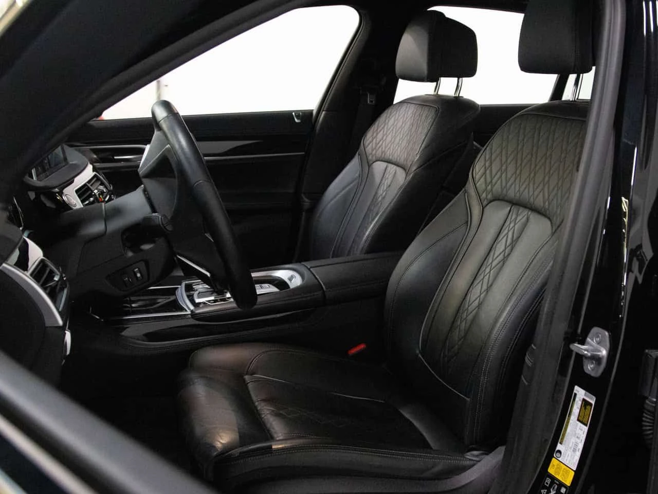 BMW 750 750I | M SPORT | DIAMOND STITCH | HARMAN/KARDON | Mobile.bg � ����������� 14