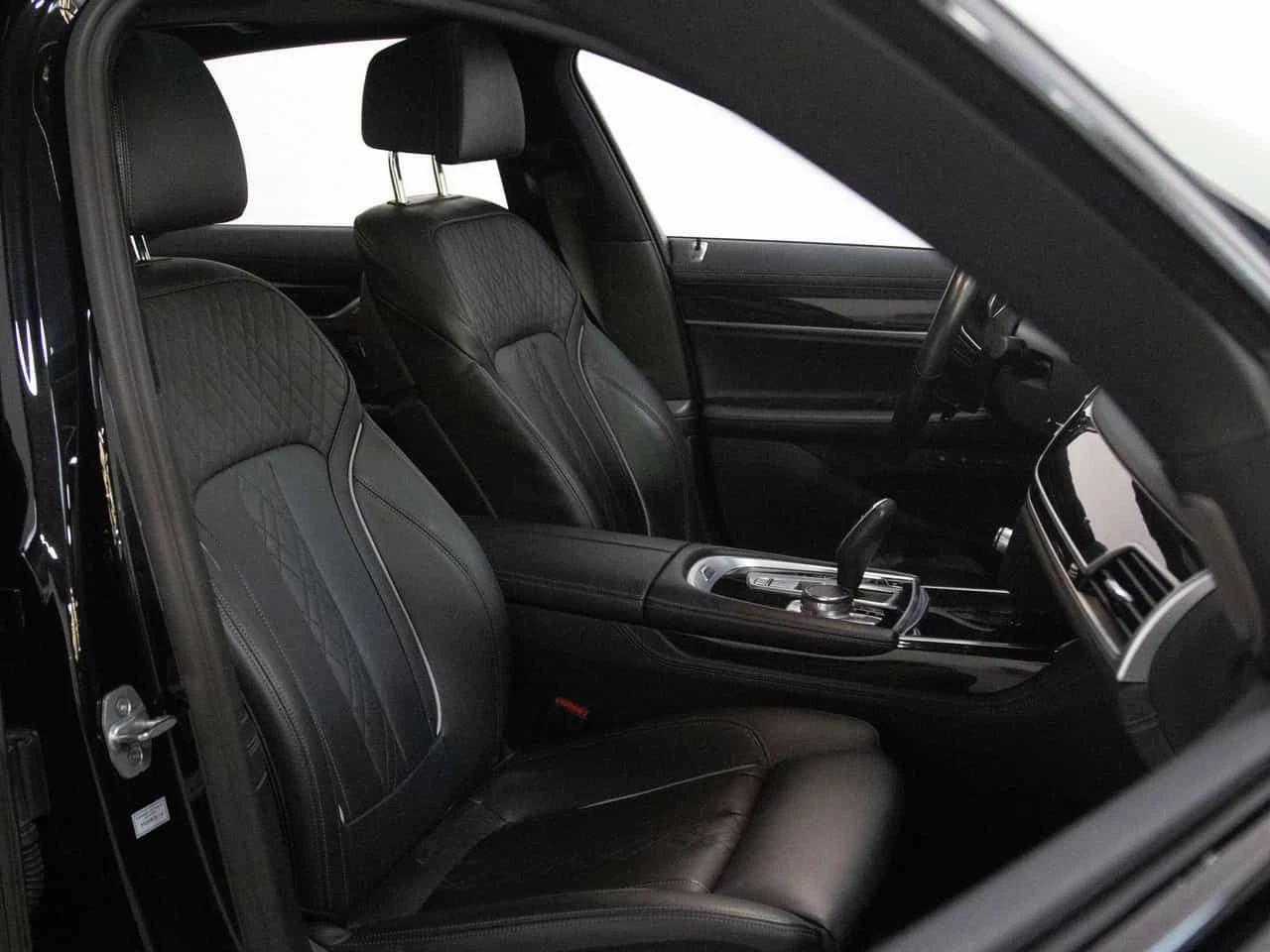 BMW 750 750I | M SPORT | DIAMOND STITCH | HARMAN/KARDON | Mobile.bg � ����������� 15