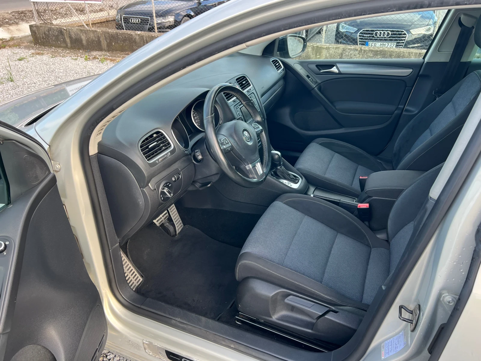 VW Golf DSG, снимка 15 - Автомобили и джипове - 54513055