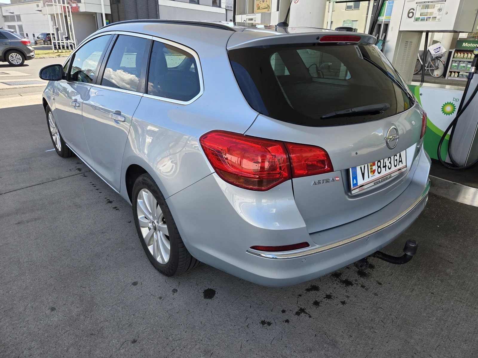 Opel Astra 1.6 Diesel , снимка 13 - Автомобили и джипове - 54658592