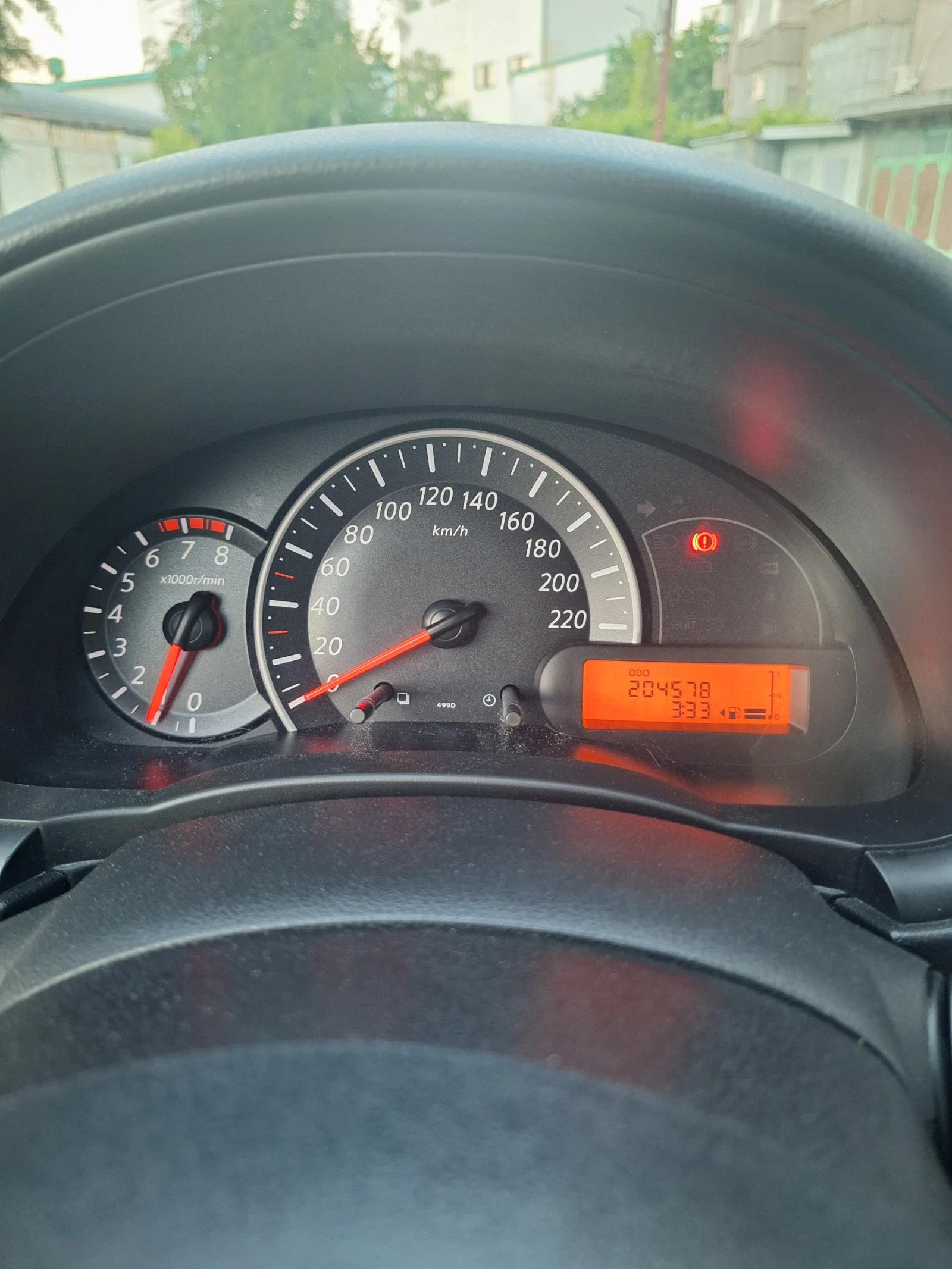 Nissan Micra 1.2i, снимка 12 - Автомобили и джипове - 54683899