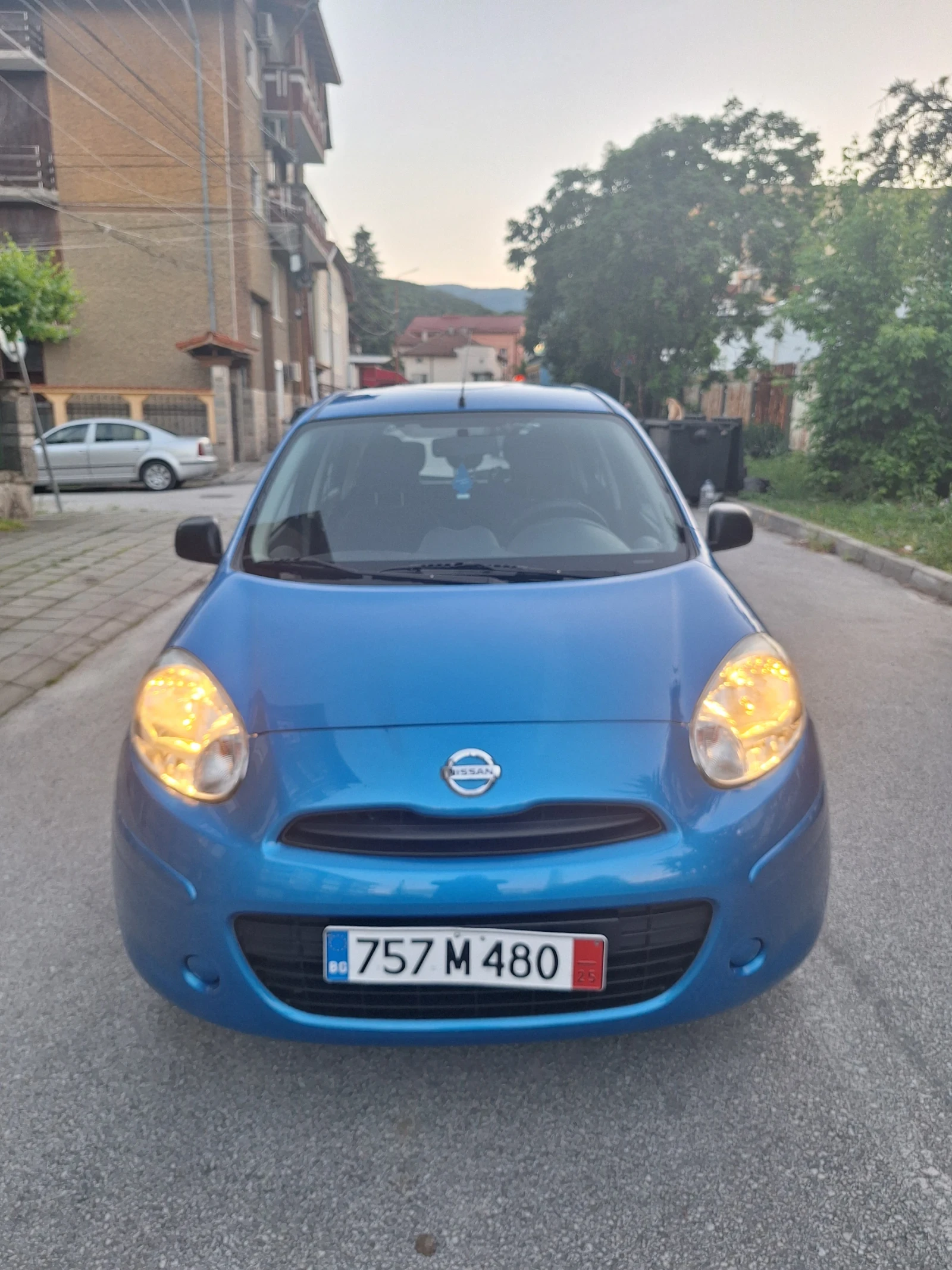 Nissan Micra 1.2i, снимка 2 - Автомобили и джипове - 54683899