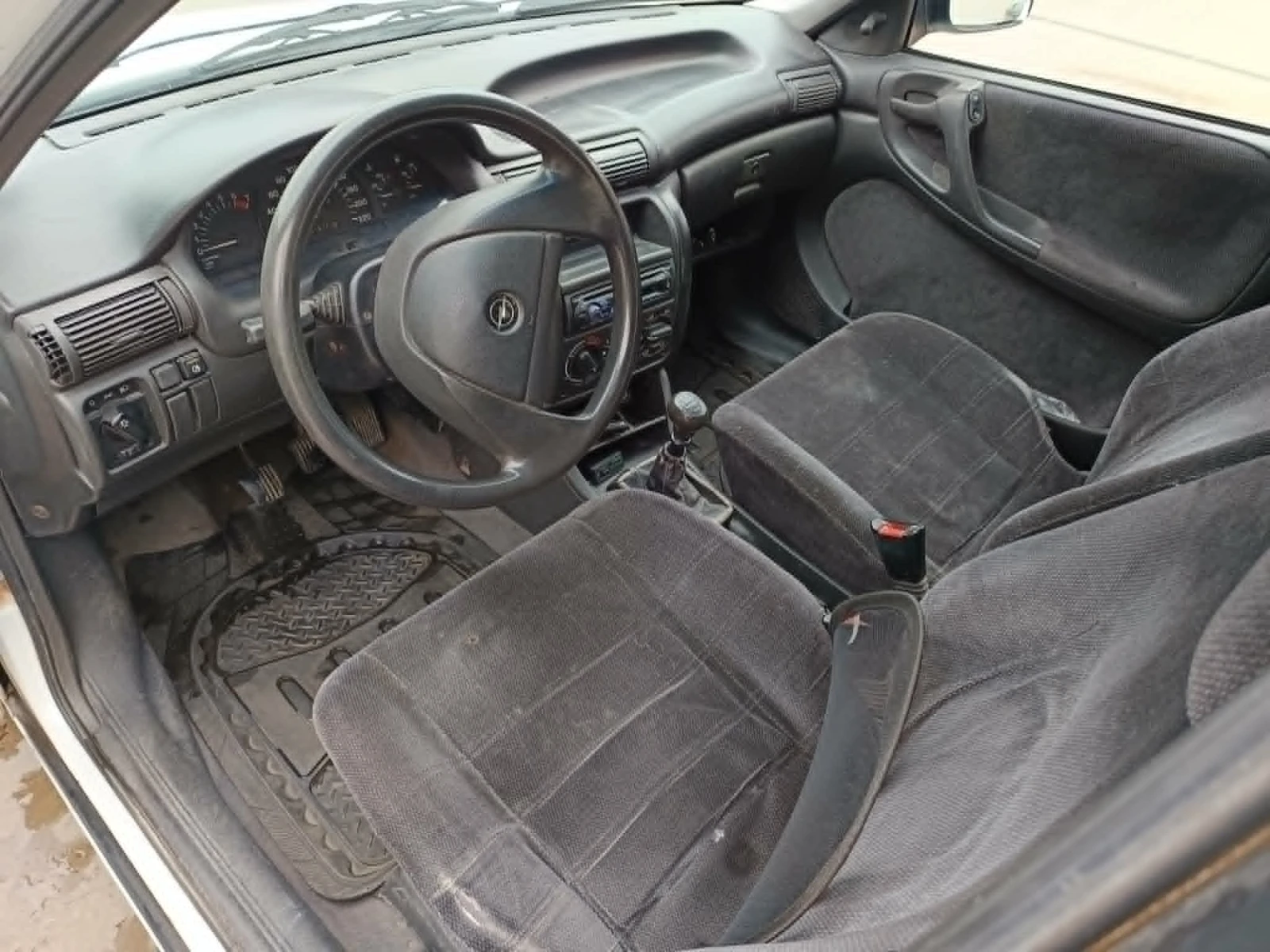 Opel Astra ГАЗ, снимка 5 - Автомобили и джипове - 54687893
