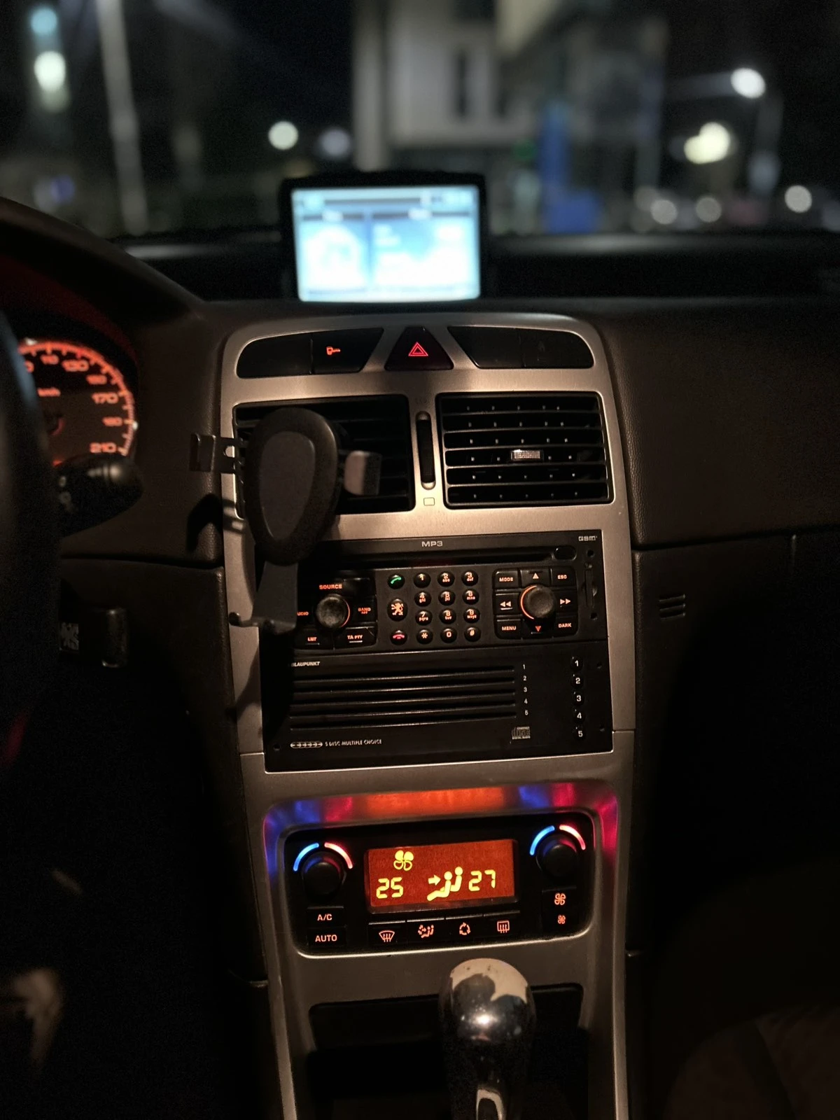 Peugeot 307, снимка 12 - Автомобили и джипове - 54733016