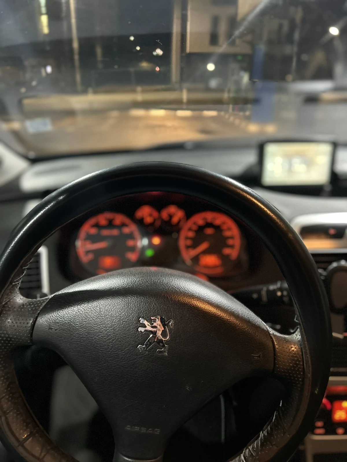 Peugeot 307, снимка 15 - Автомобили и джипове - 54733016
