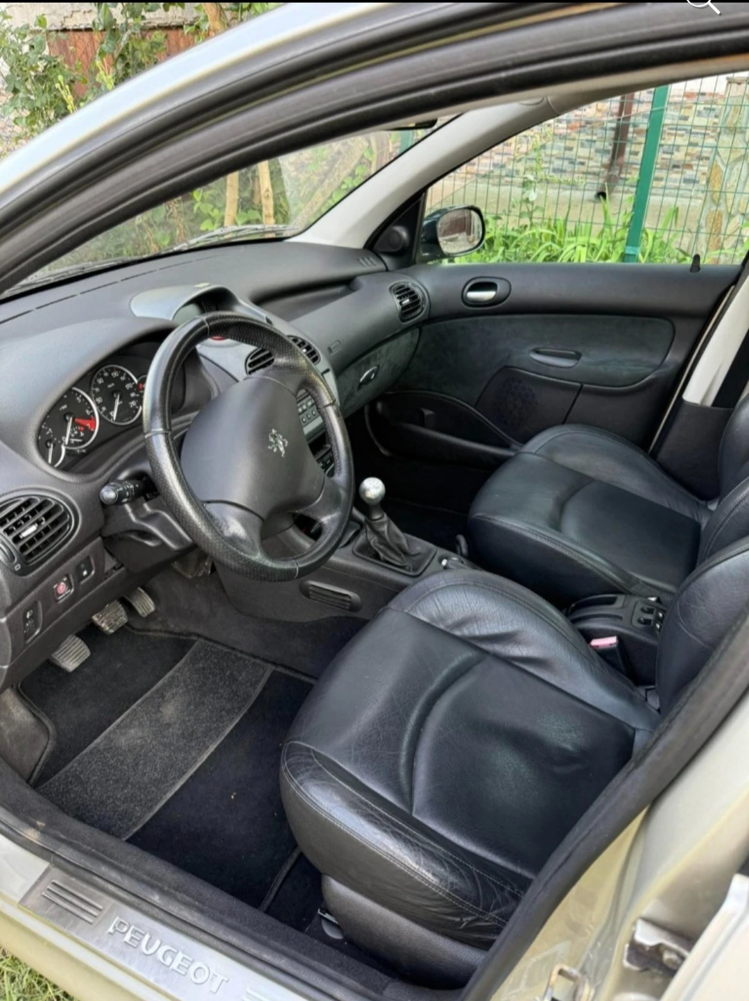 Peugeot 206, снимка 5 - Автомобили и джипове - 55056569