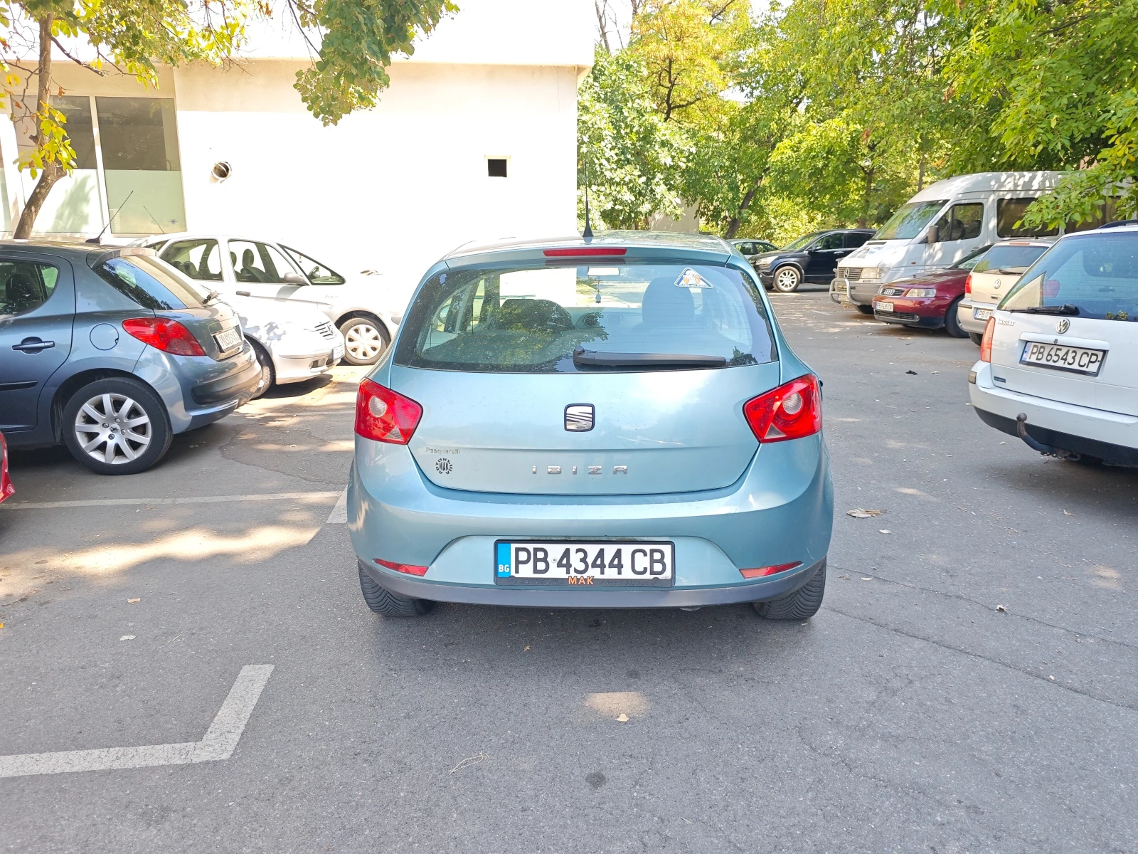 Seat Ibiza 1.4 Газ * клима* , снимка 6 - Автомобили и джипове - 55806653