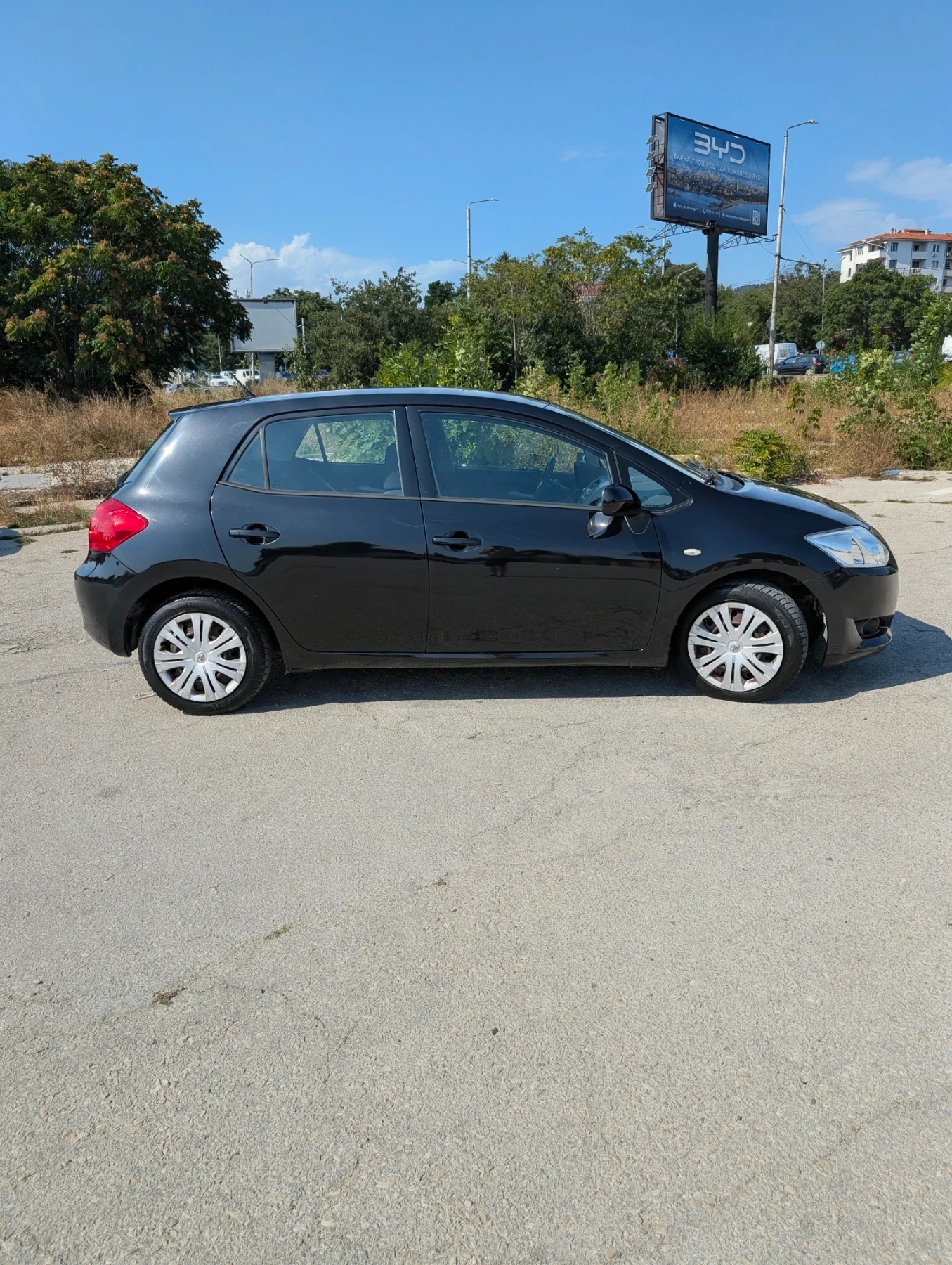 Toyota Auris 1.4 D4D 82412 km.  !!! , снимка 2 - Автомобили и джипове - 55930413