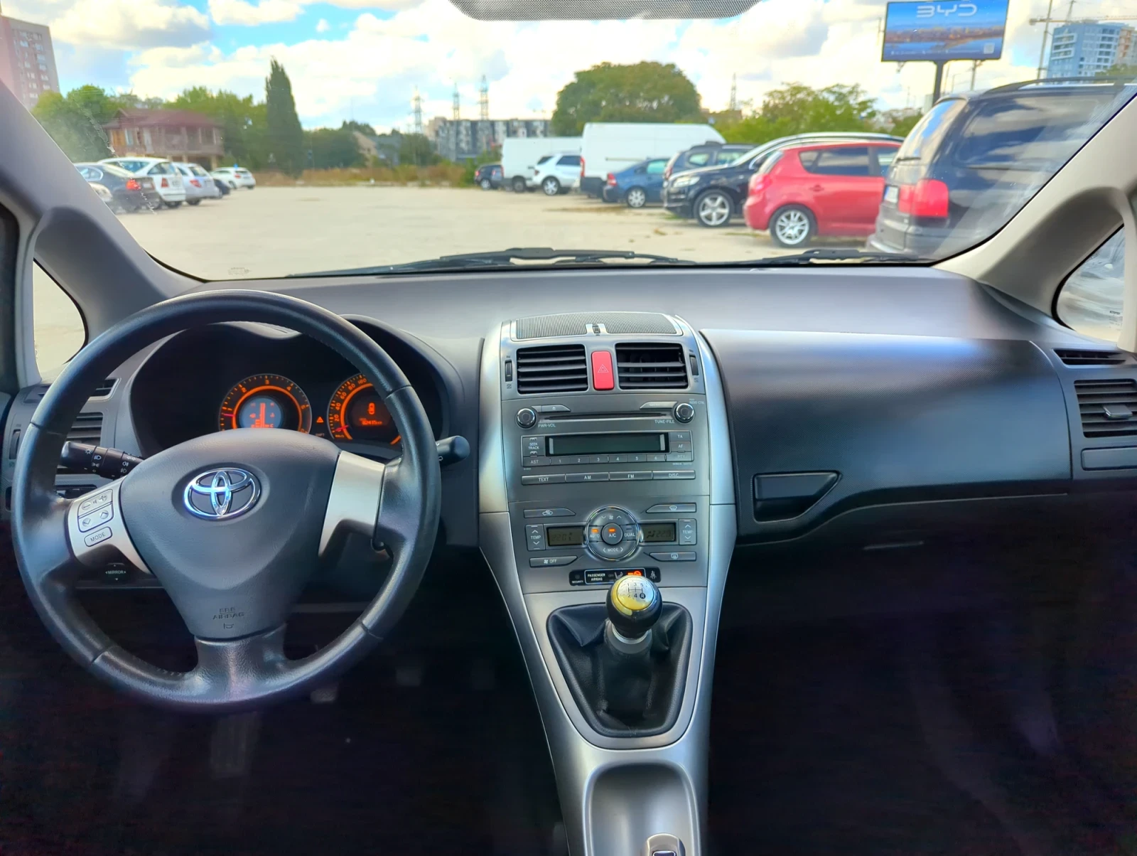 Toyota Auris 1.4 D4D 82412 km.  !!! , снимка 10 - Автомобили и джипове - 55930413