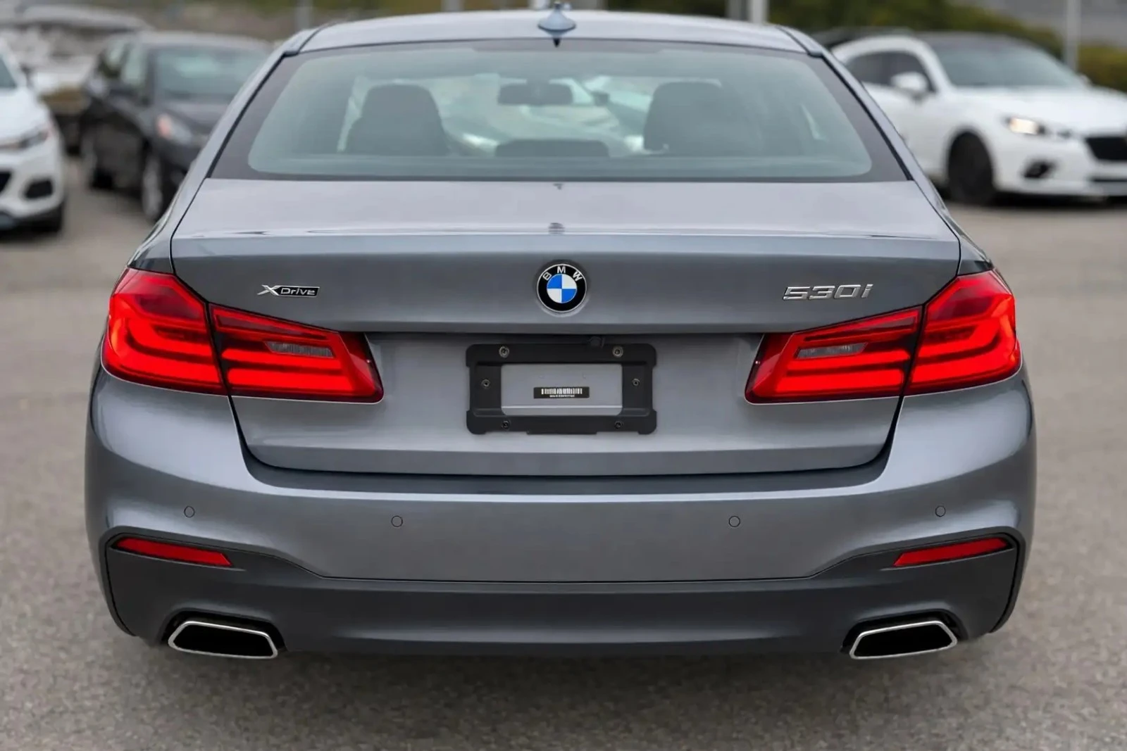 BMW 530 xDrive * АвтоКредит* (ЦЕНА ДО БГ)* , снимка 6 - Автомобили и джипове - 55931708