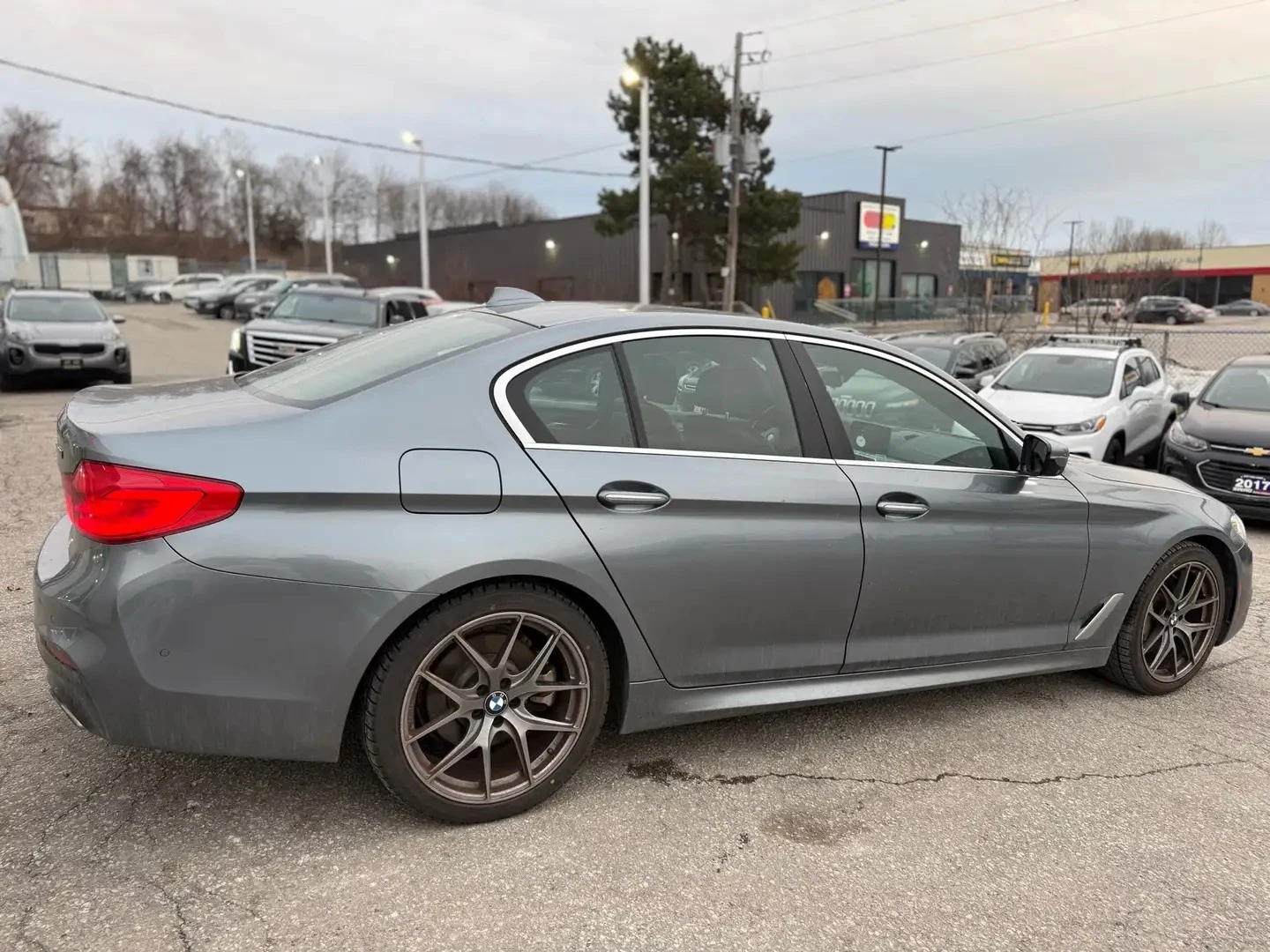 BMW 530 xDrive * АвтоКредит* (ЦЕНА ДО БГ)* , снимка 7 - Автомобили и джипове - 55931708
