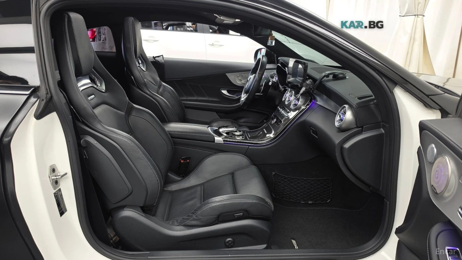 Mercedes-Benz C 63 AMG BURMESTER* ПОДГРЕВ* 360* КАМЕРА* ХЕДЪП* SUNROOF* , снимка 9 - Автомобили и джипове - 56102980