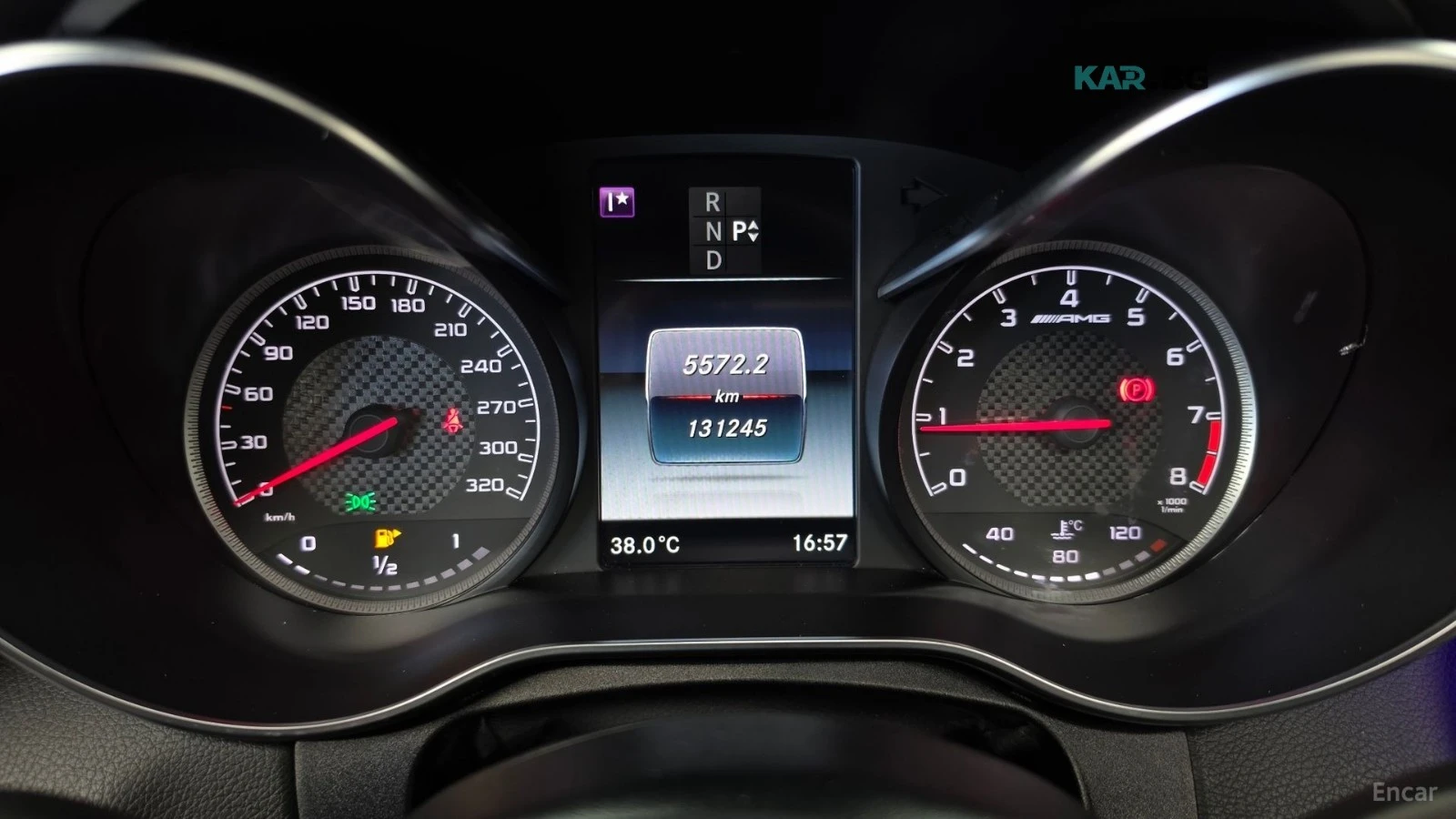 Mercedes-Benz C 63 AMG BURMESTER* ПОДГРЕВ* 360* КАМЕРА* ХЕДЪП* SUNROOF* , снимка 7 - Автомобили и джипове - 56102980