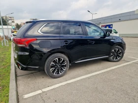 Mitsubishi Outlander PHEV 2016 | Реални км | Обслужена | 360  - 14900 € / 29141.87 лв. - 55545217 4