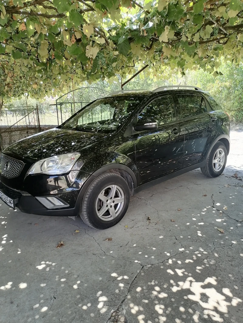 SsangYong Korando 2.0 4х4, снимка 2 - Автомобили и джипове - 47385904