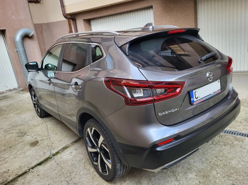 Nissan Qashqai 1.3 DDT 160DCT Tekna Plus, снимка 8 - Автомобили и джипове - 47565110