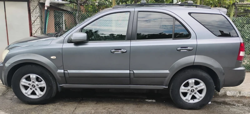 Kia Sorento, снимка 2 - Автомобили и джипове - 47575025