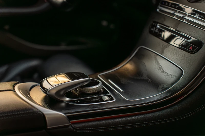 Mercedes-Benz GLC 350 3.0d| 4MATIC| AMG| FULL Xtras| , снимка 11 - Автомобили и джипове - 52117490