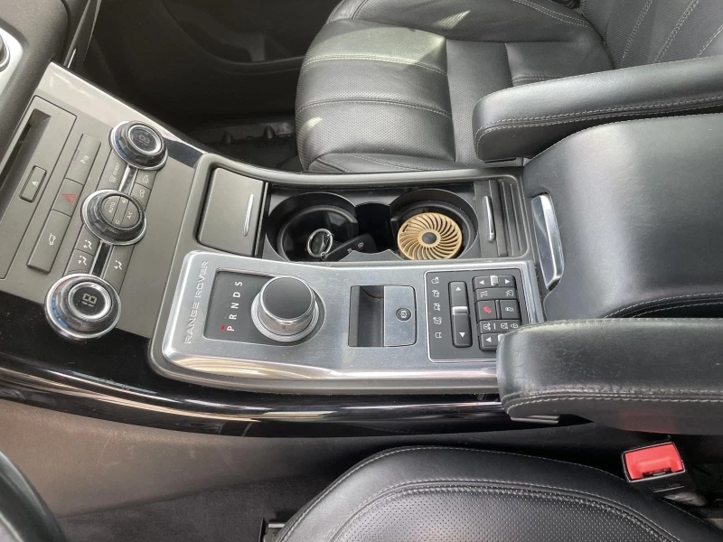 Land Rover Range Rover Sport Sport 3.0 HSE, снимка 6 - Автомобили и джипове - 52533598