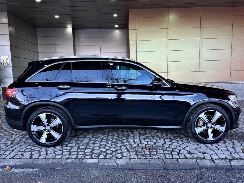 Mercedes-Benz GLC 250 4-Matic 9G #PANORAMA#Burmester#PODGREV#TOP#, снимка 8 - Автомобили и джипове - 53502126