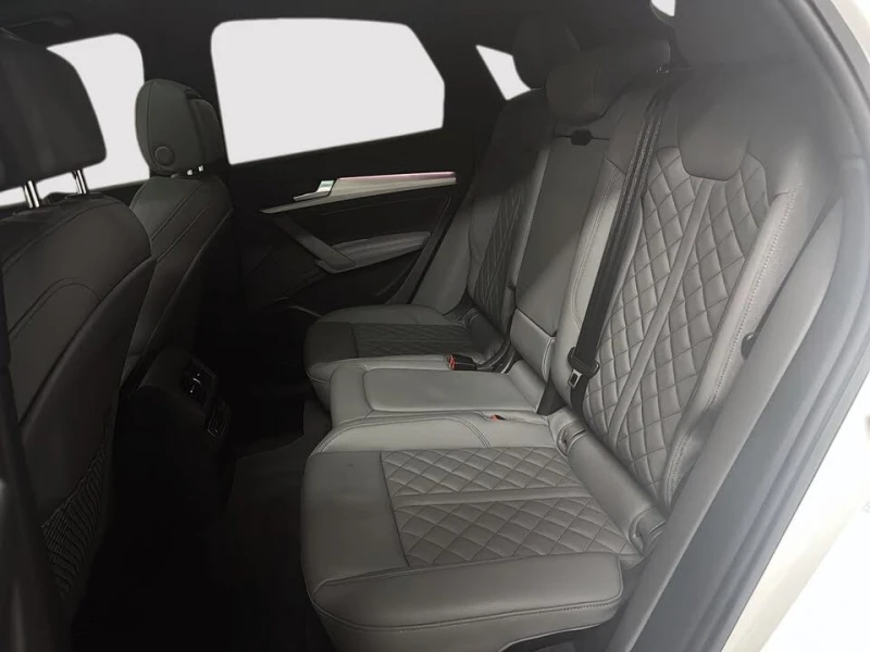 Audi SQ5 Sportback* Prestige* АвтоКредит* (ЦЕНА ДО БГ) AWD, снимка 16 - Автомобили и джипове - 53587025