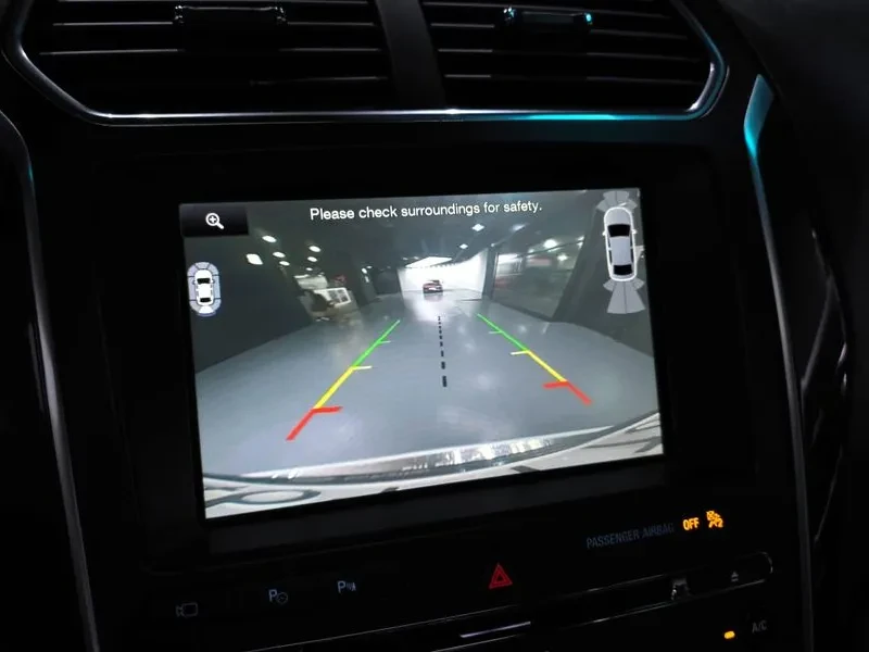 Ford Explorer 2.3 AWD, снимка 15 - Автомобили и джипове - 54351535