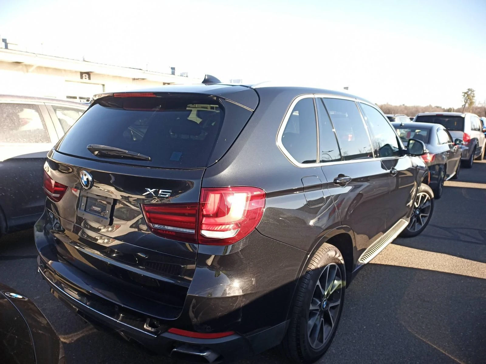 BMW X5 xDrive50i* LUXURY LINE* Harman* м.точка* хед-ъп - изображение 2