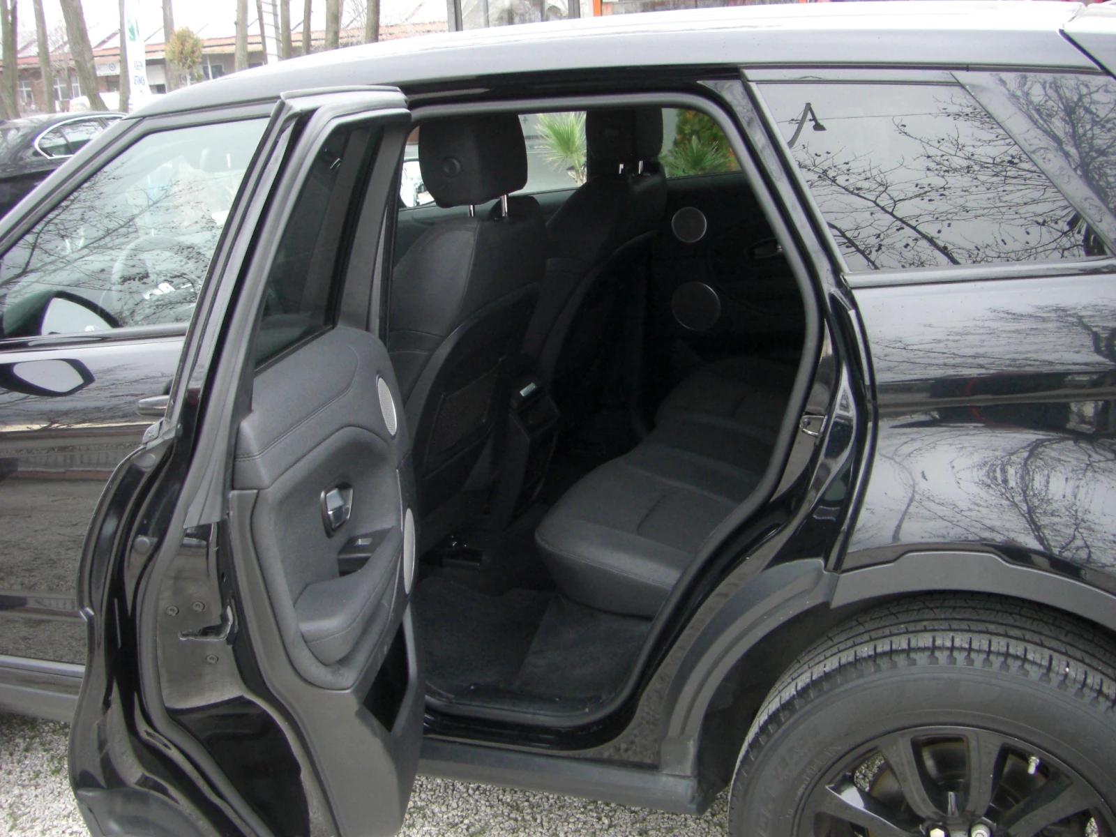 Land Rover Range Rover Evoque 2.0d Black Edition ITZ | Mobile.bg   13