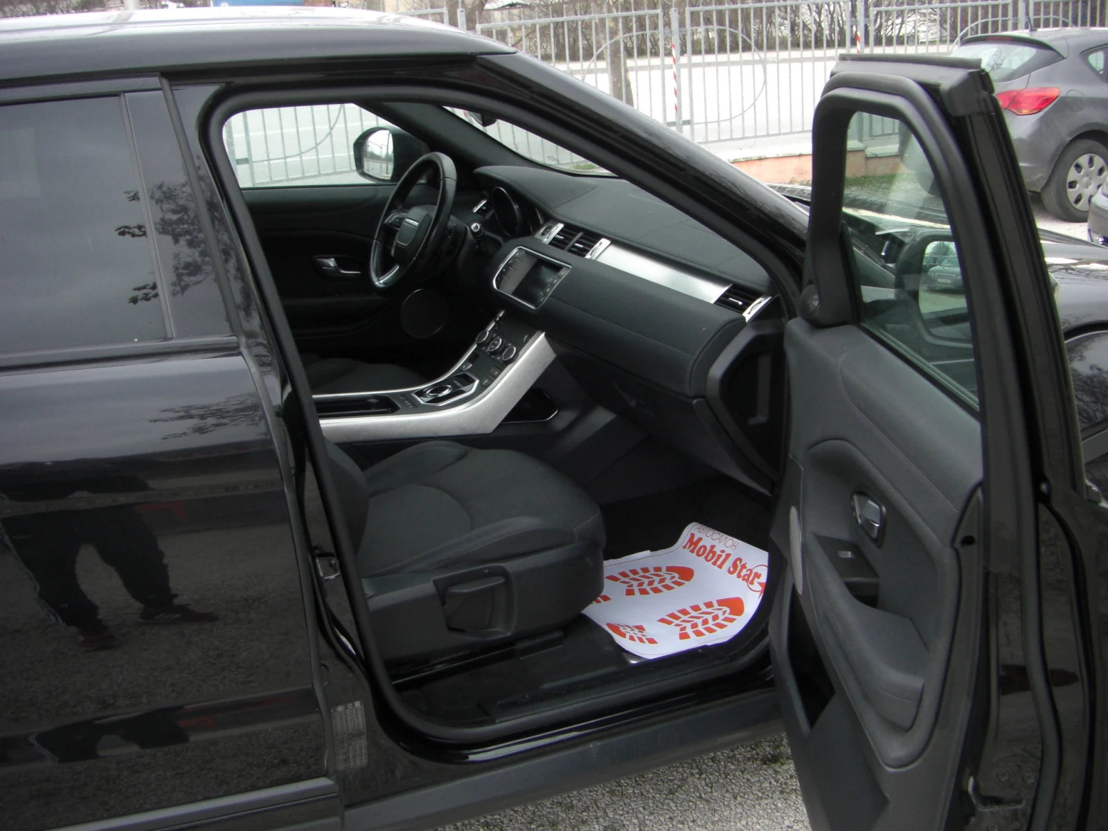 Land Rover Range Rover Evoque 2.0d Black Edition ITZ | Mobile.bg   15