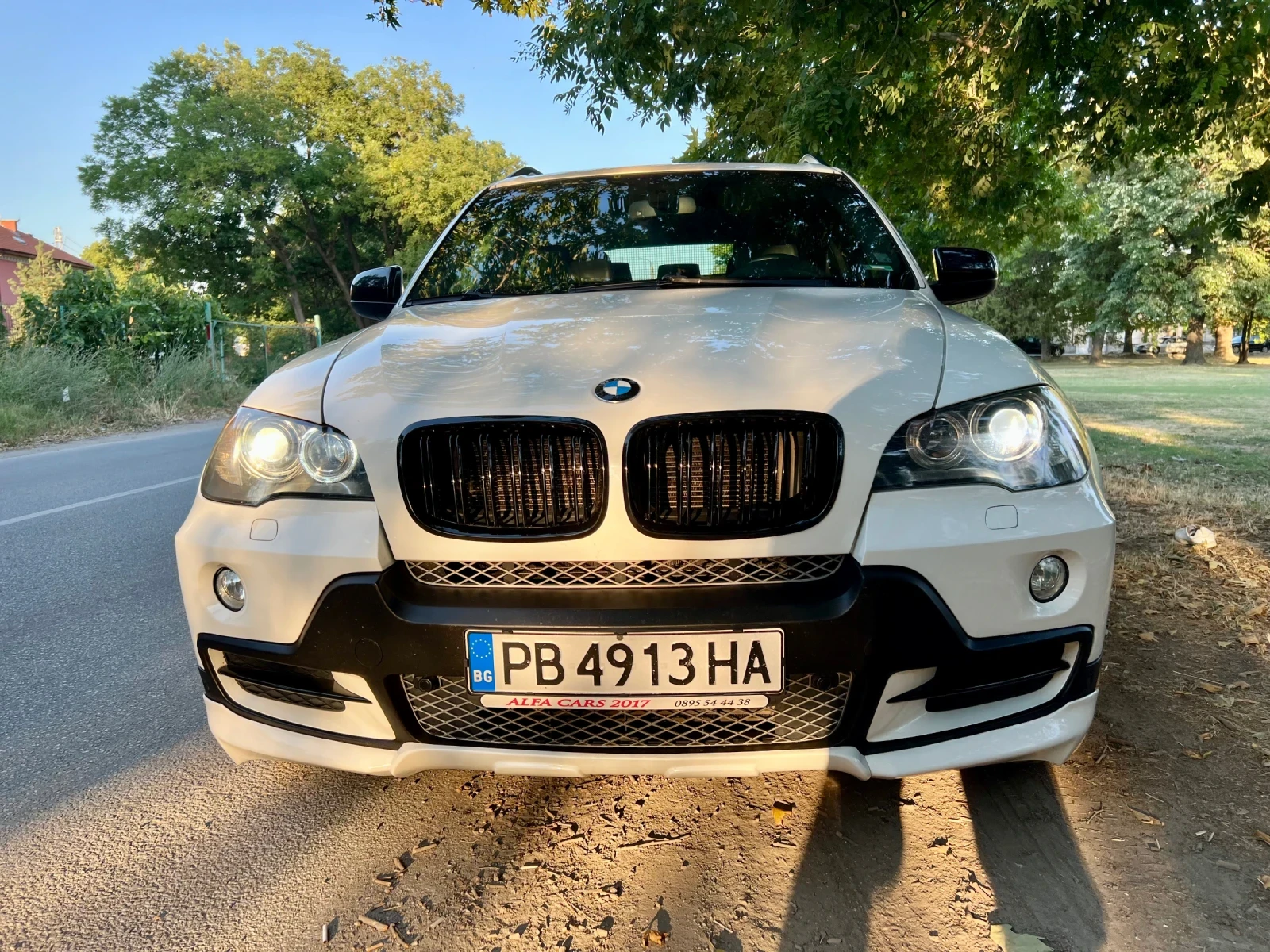 BMW X5 xDrive 3.0d AERO+ SPORT+ M PACK - изображение 8