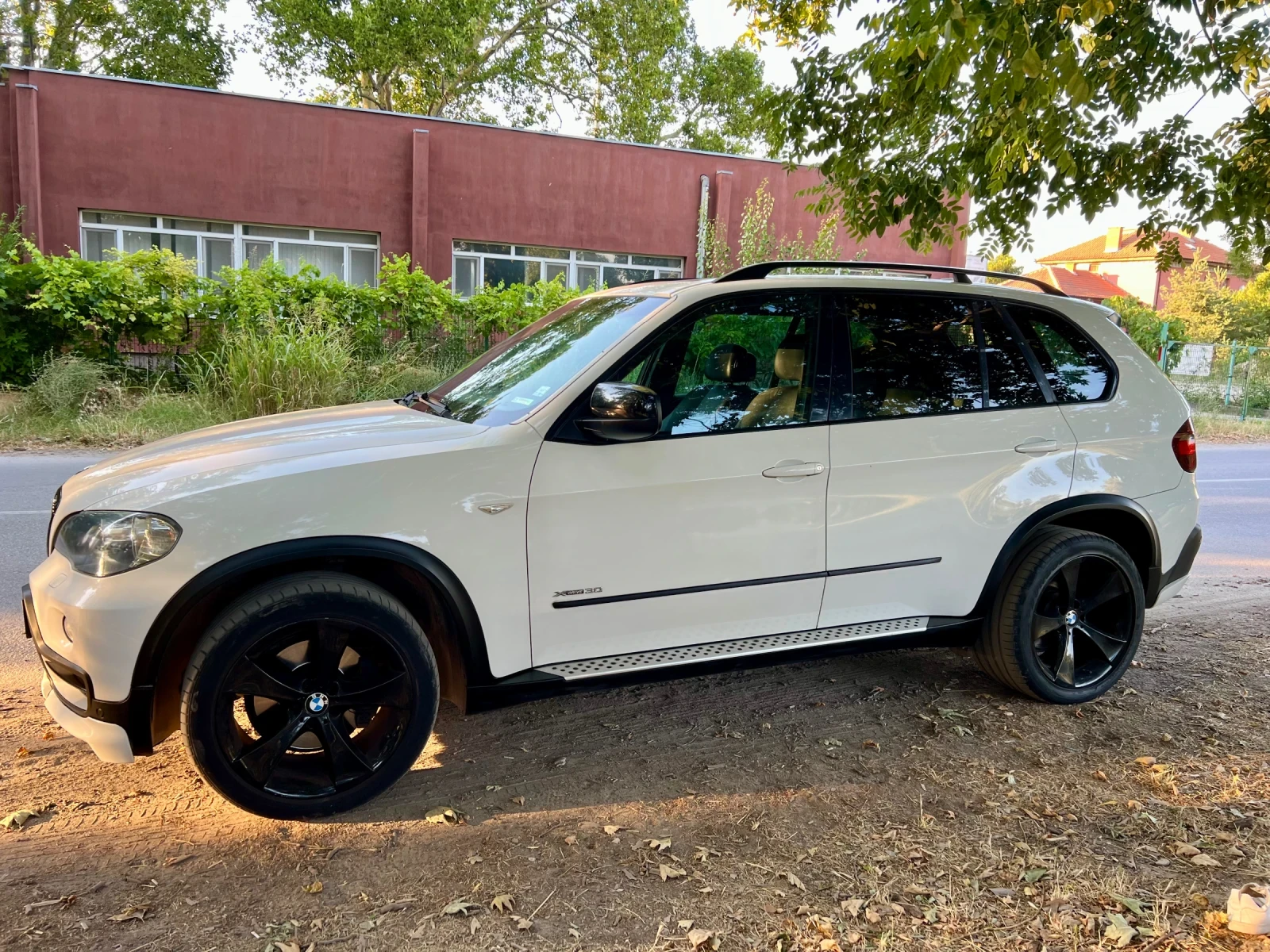 BMW X5 xDrive 3.0d AERO+ SPORT+ M PACK - изображение 3