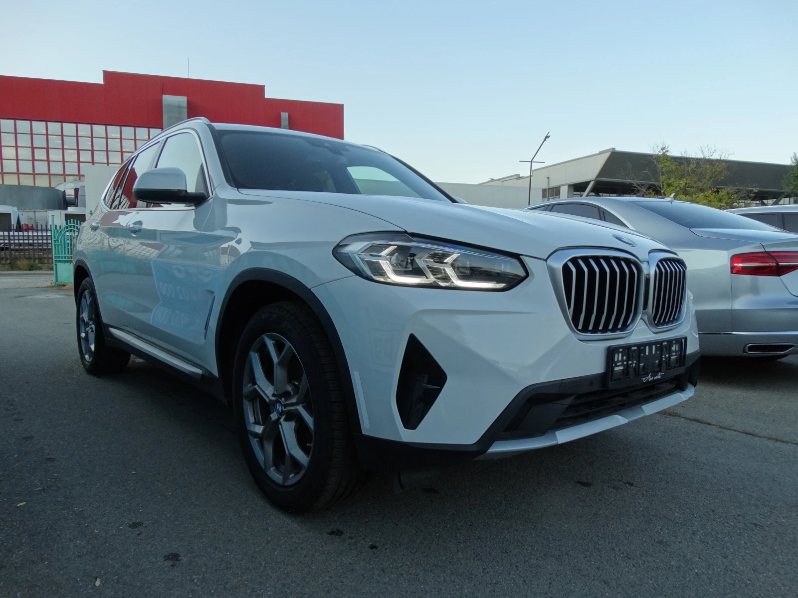 BMW X3 3.0i xDrive M-paket - изображение 4