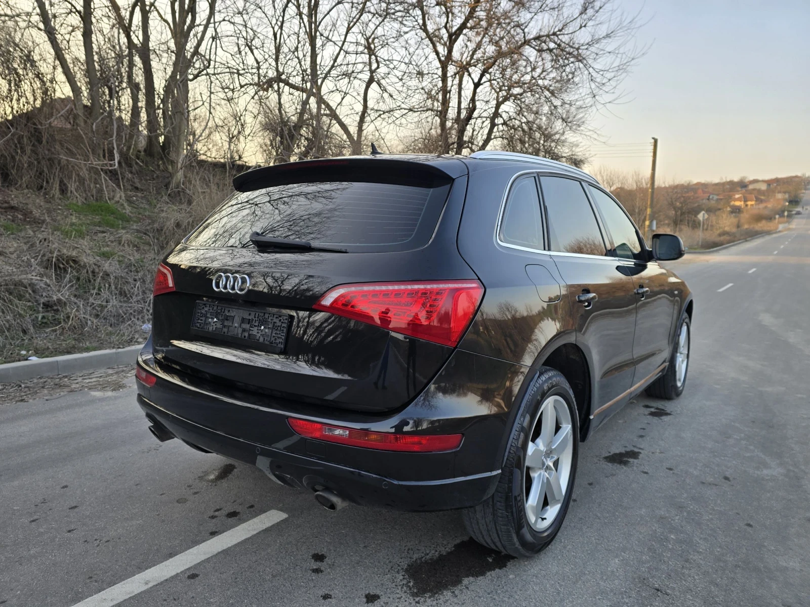 Audi Q5 3.0TDI 3xS Line Quattro Панорама Камера Кожа, снимка 4 - Автомобили и джипове - 53665233