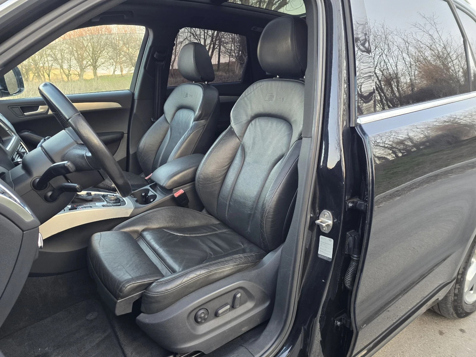 Audi Q5 3.0TDI 3xS Line Quattro Панорама Камера Кожа, снимка 9 - Автомобили и джипове - 53665233