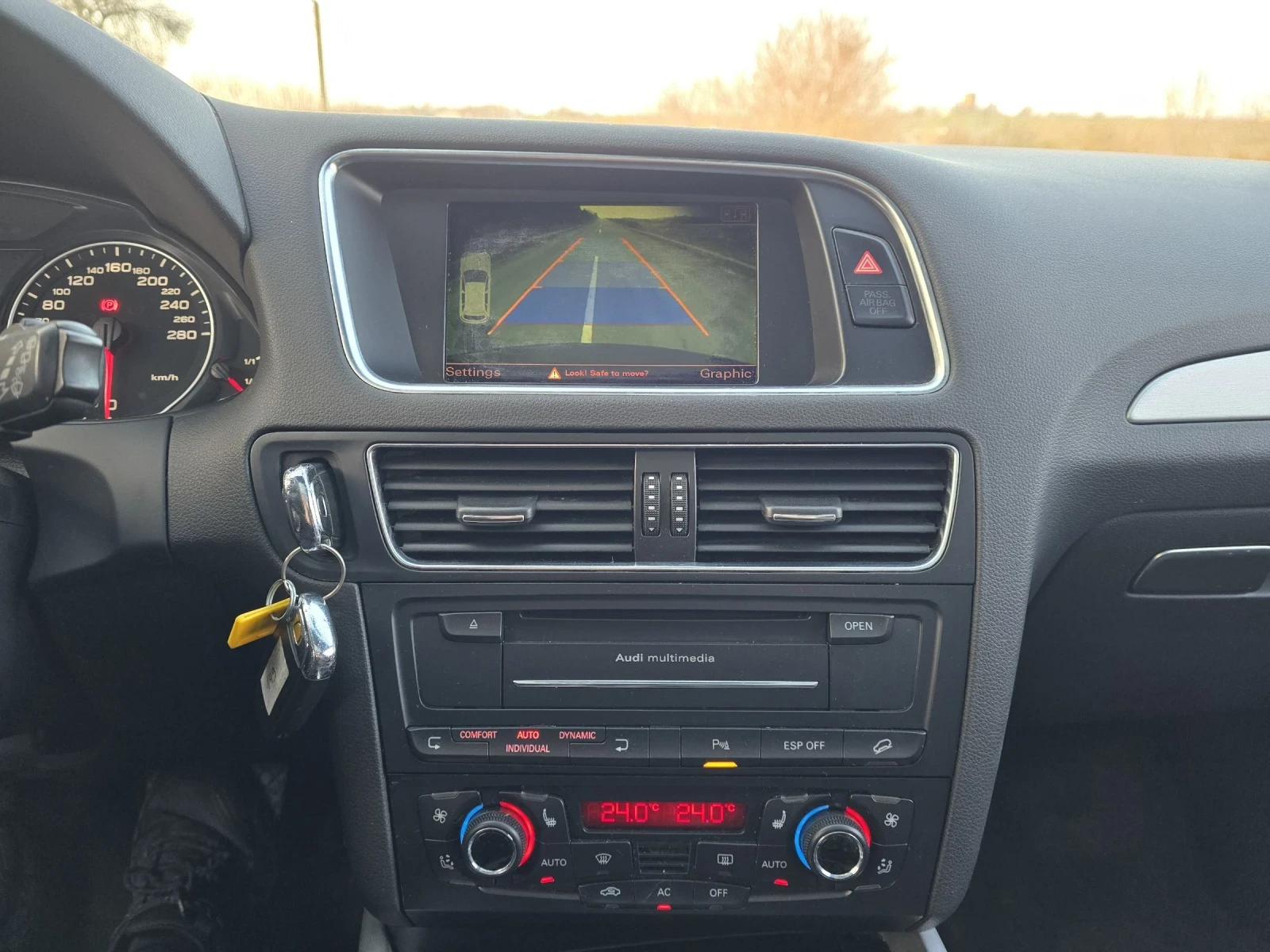 Audi Q5 3.0TDI 3xS Line Quattro Панорама Камера Кожа, снимка 16 - Автомобили и джипове - 53665233