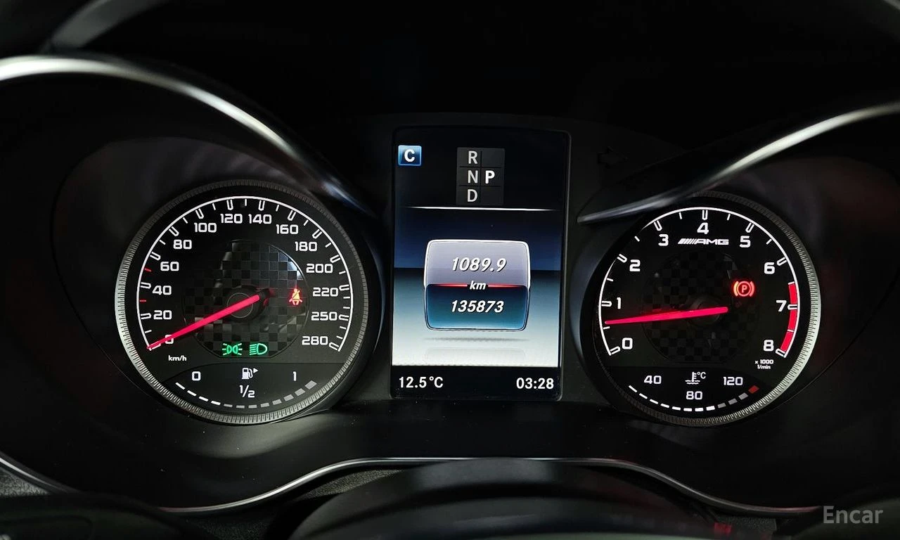 Mercedes-Benz GLC 43 AMG * КОЖА* ПОДГРЕВ* ПАНОРАМА* BURMESTER* HEAD-UP* , снимка 8 - Автомобили и джипове - 54460388