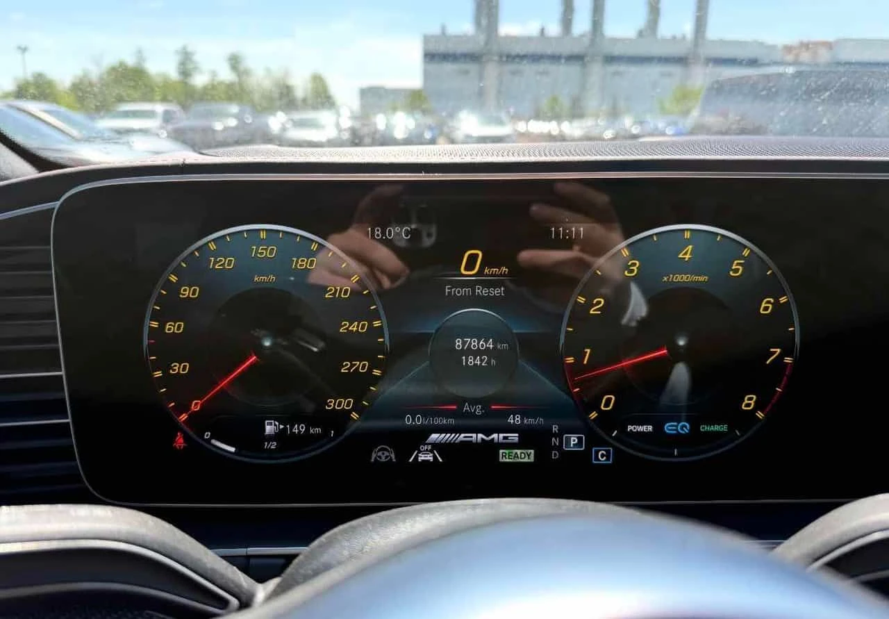Mercedes-Benz GLE 63 S AMG | DISTRONIC| 360| ПОДГРЕВИ| ОБДУХВАНЕ| BURMESTER, снимка 8 - Автомобили и джипове - 54633346