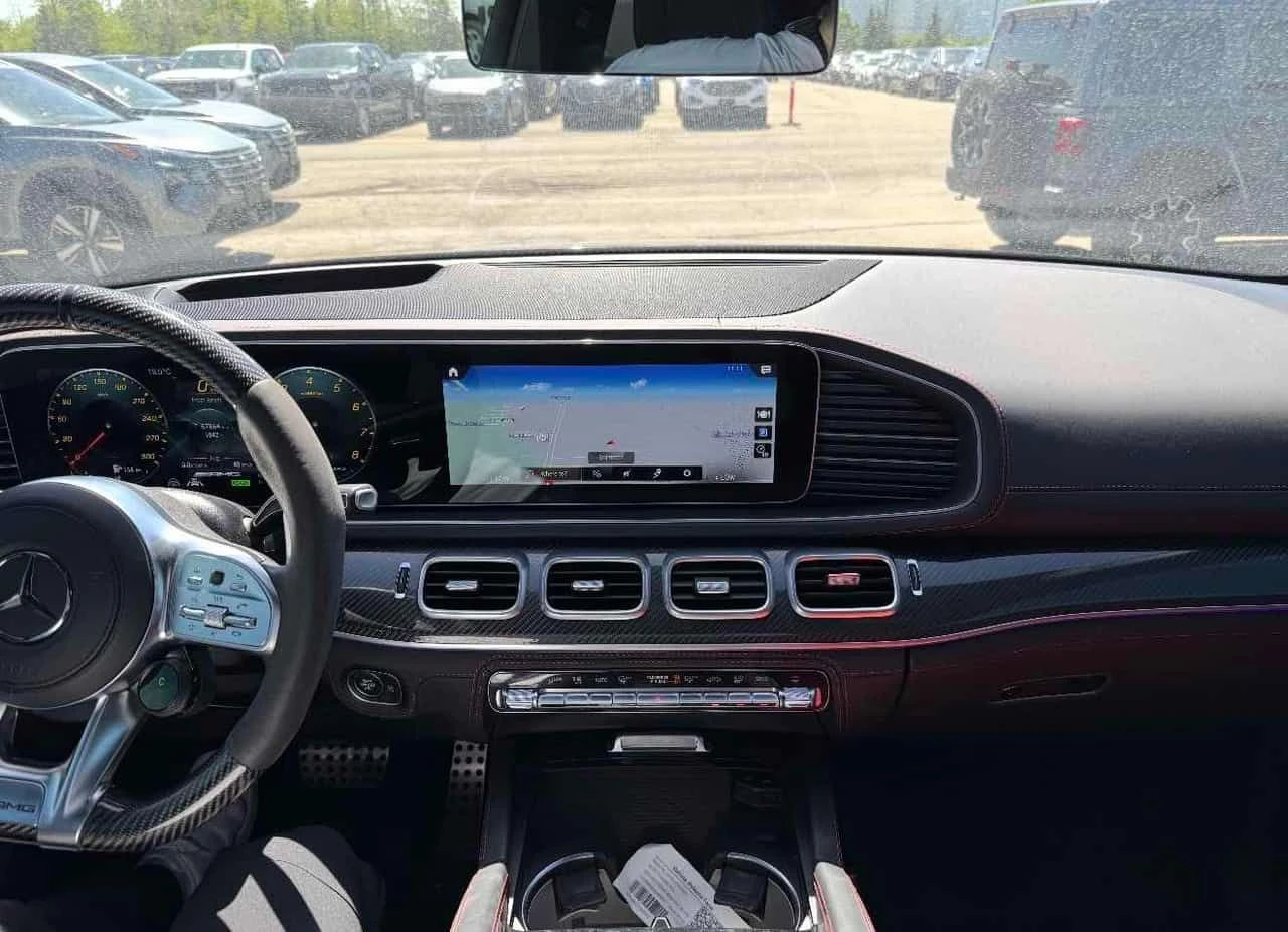 Mercedes-Benz GLE 63 S AMG | DISTRONIC| 360| ПОДГРЕВИ| ОБДУХВАНЕ| BURMESTER, снимка 9 - Автомобили и джипове - 54633346