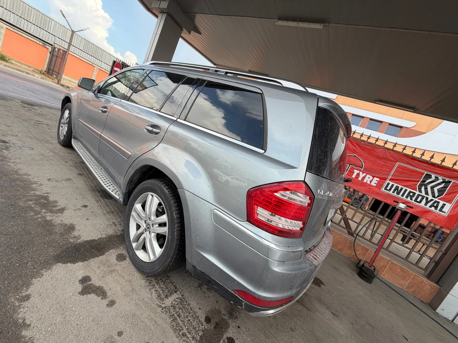 Mercedes-Benz GL 450 ГАЗОВ* ИНЖЕКЦИОН* FACELIFT* V8, снимка 5 - Автомобили и джипове - 54645720