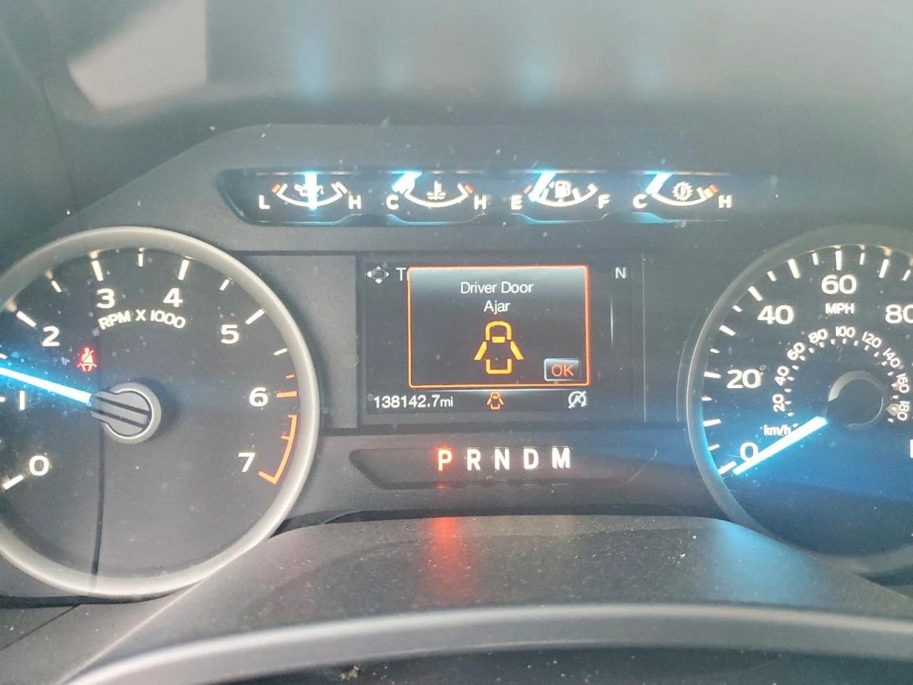 Ford F150 2.7l Supercrew, снимка 9 - Автомобили и джипове - 54882551