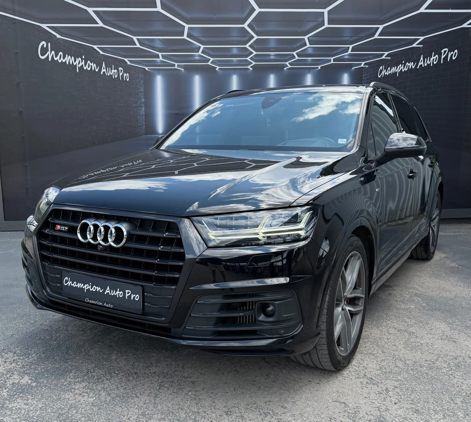 Audi SQ7 Matrix Full
