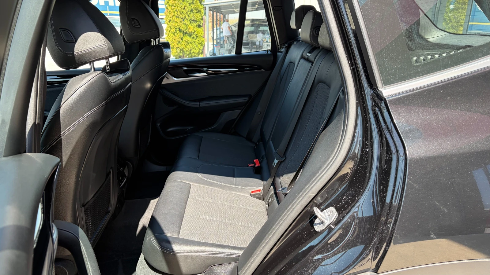 BMW X3 2.0d XDrive, снимка 9 - Автомобили и джипове - 55749293