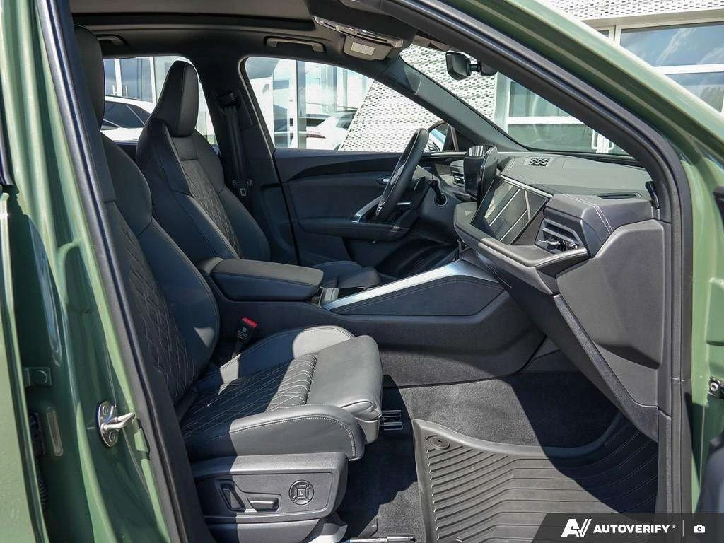 Audi SQ5 * quattro * CARFAX * ЦЕНА ДО БГ, снимка 9 - Автомобили и джипове - 55872456